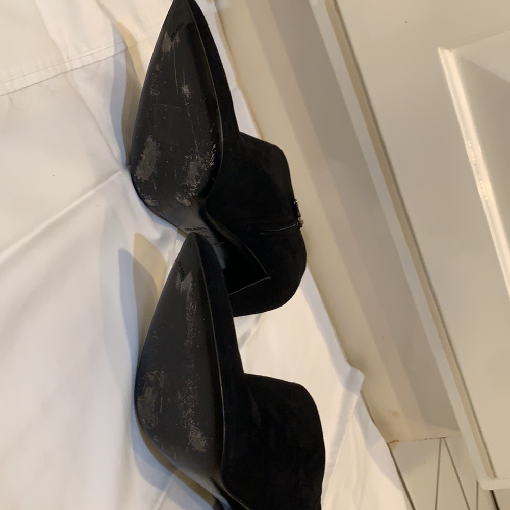 Prada black suede bootie. Sz 36. Amazing ! - Picture 10 of 13